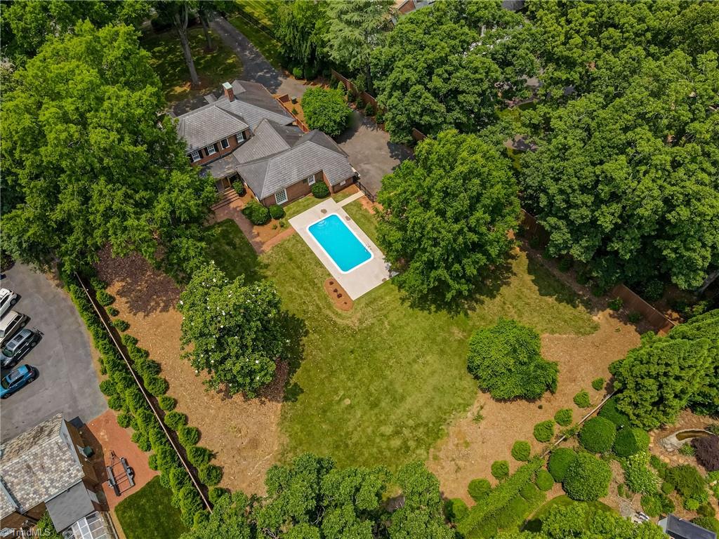 355 Stratford Road Northwest Winston-Salem, NC 27104 - Photo 34 of 43