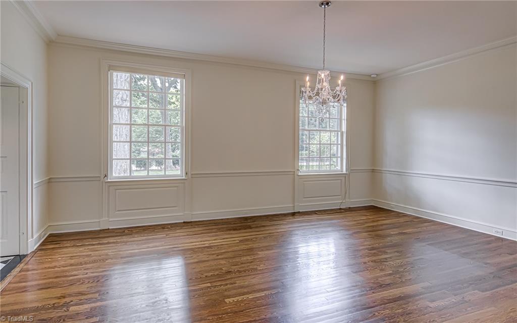 355 Stratford Road Northwest Winston-Salem, NC 27104 - Photo 6 of 43