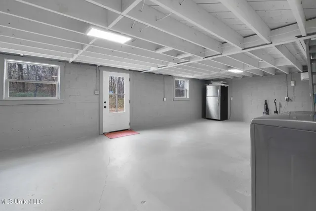 $385,000 | 25 Robertson Road South, Hernando, MS 38632