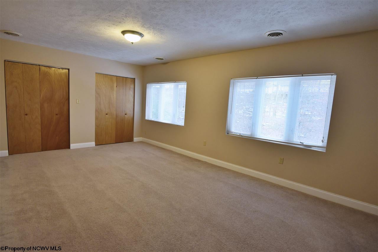 134 Timberbrook Lane Bridgeport, WV 26330 - Photo 13 of 22 Gallery Image 13