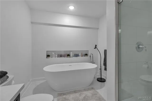 $699,900 | 101 California Drive, Unit A, Amherst, NY 14221