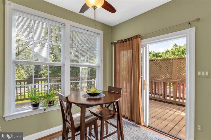 43173 Riders Square Ashburn, VA 20148 - Photo 12 of 35 Sunny breakfast area opens to deck