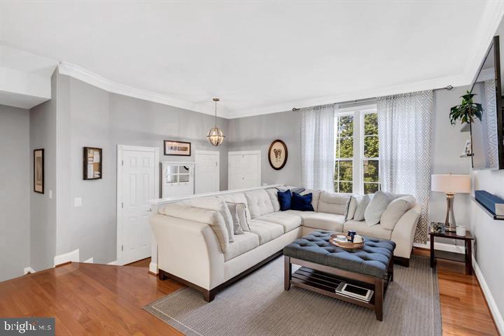 43173 Riders Square Ashburn, VA 20148 - Photo 2 of 35 Living room with loads of natural light