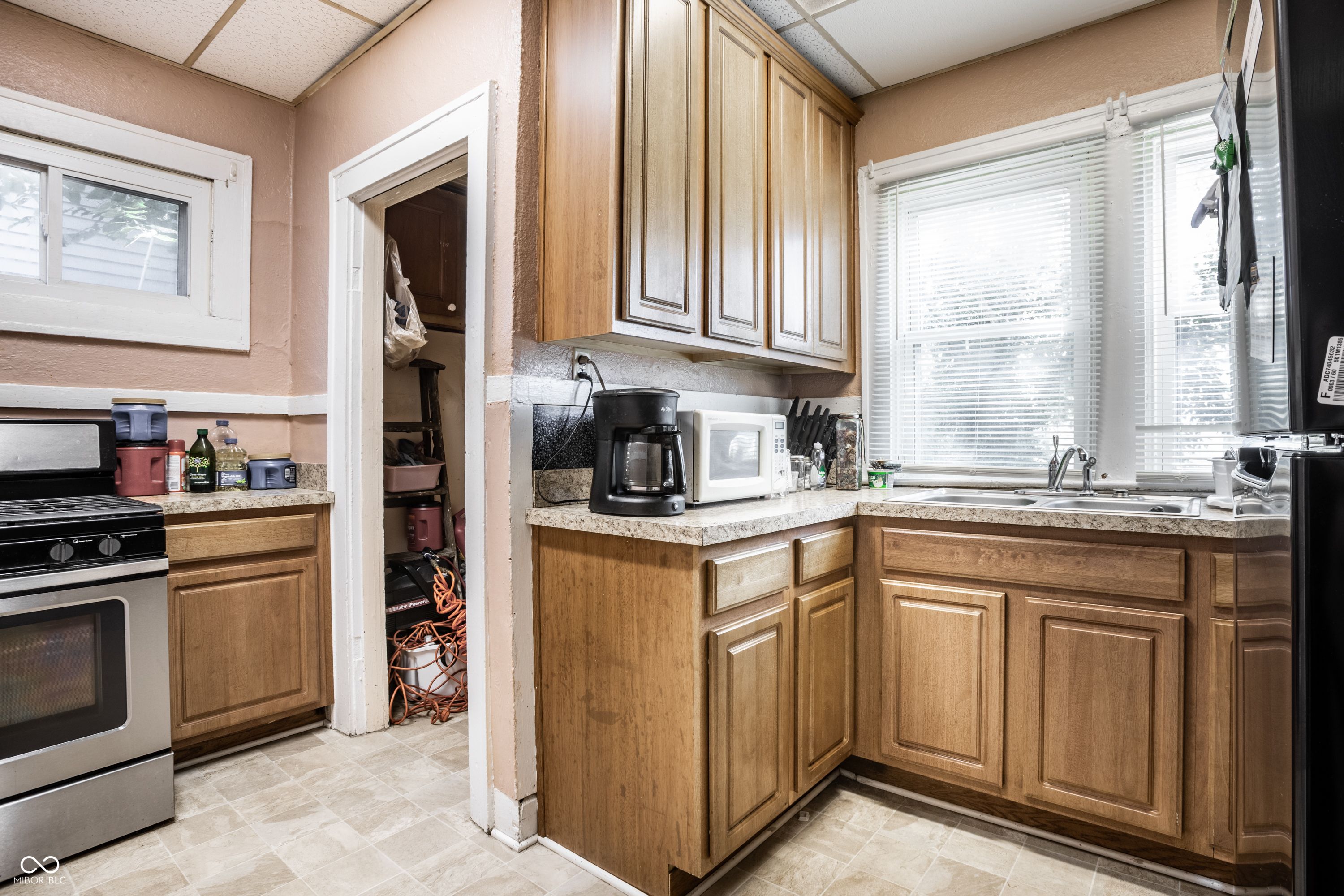617-619 North Riley Avenue Indianapolis, IN 46201 - Photo 11 of 40