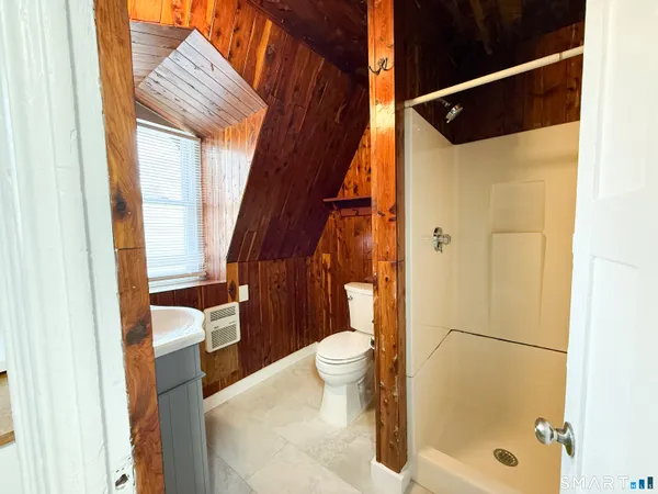 $1,595 | 40 Franklin Street, New London, CT 06320