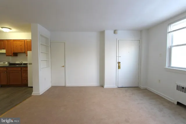 $975 | 6628 North 8th Street, Unit F3, Philadelphia, PA 19126