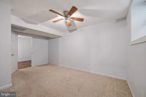 $320,000 | 11709 Ashworth Court, Germantown, MD 20876