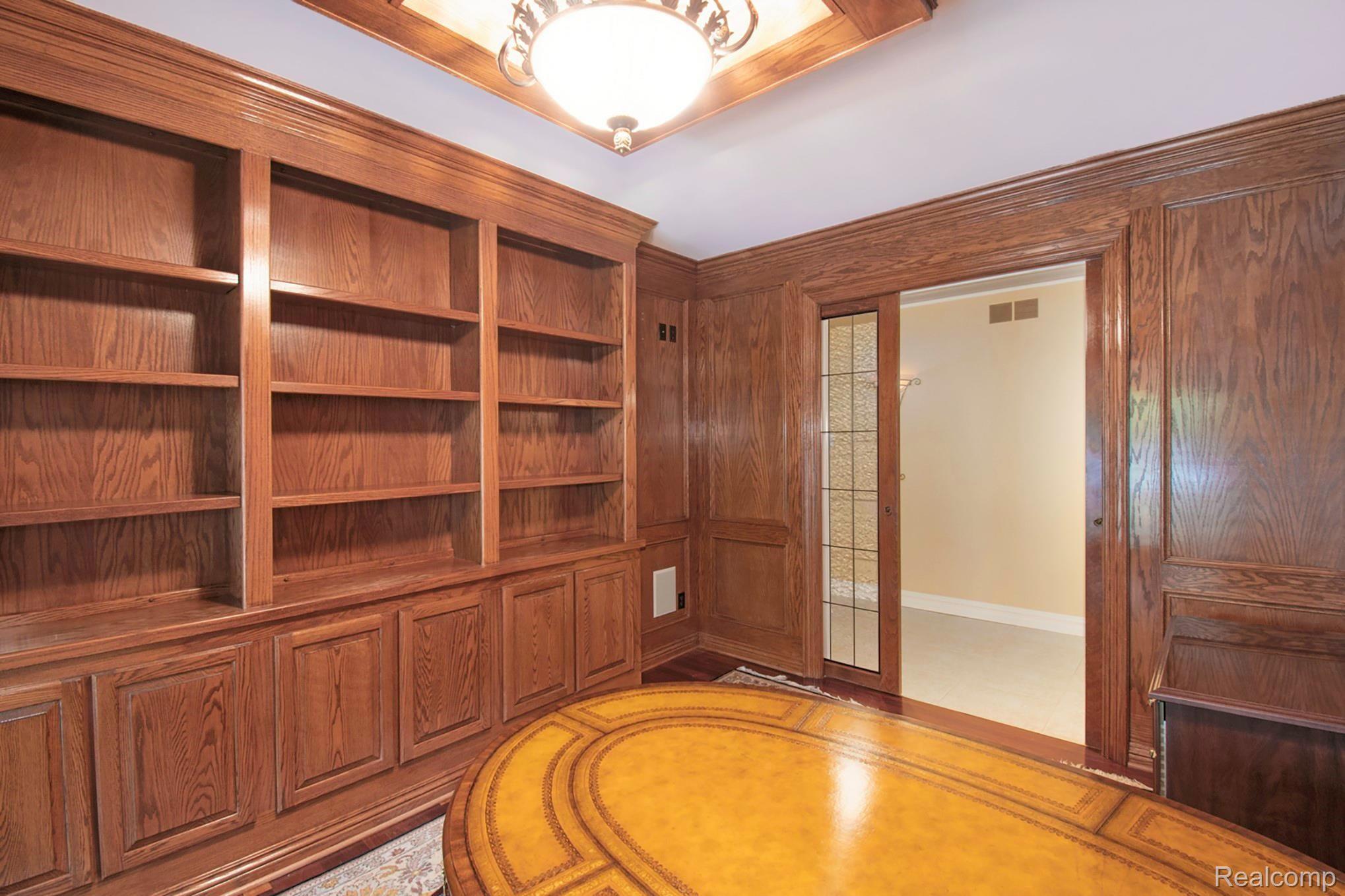 6643 Cornerstone Lane Rochester, MI 48306 - Photo 18 of 48 6643 Cornerstone_18.JPG