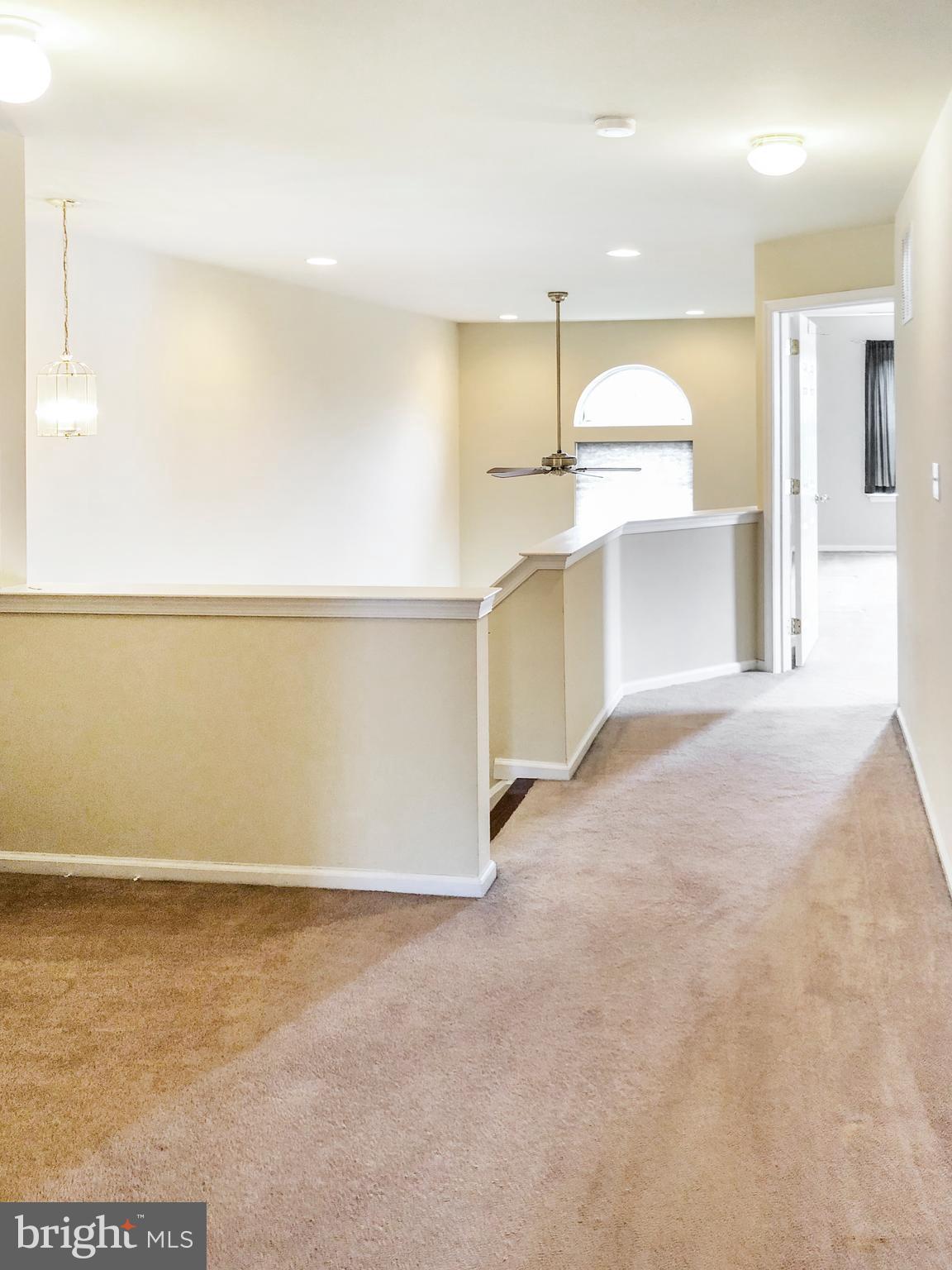 31 Chapel Hill Road Mount Laurel, NJ 08054 - Photo 14 of 33 Upstairs Hallway