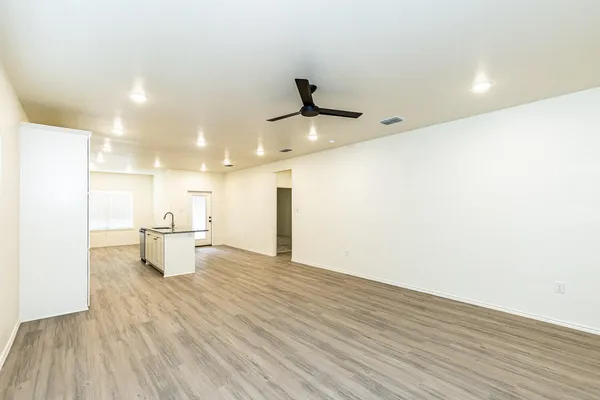 $1,500 | 5549 Lehigh Street, Lubbock, TX 79416