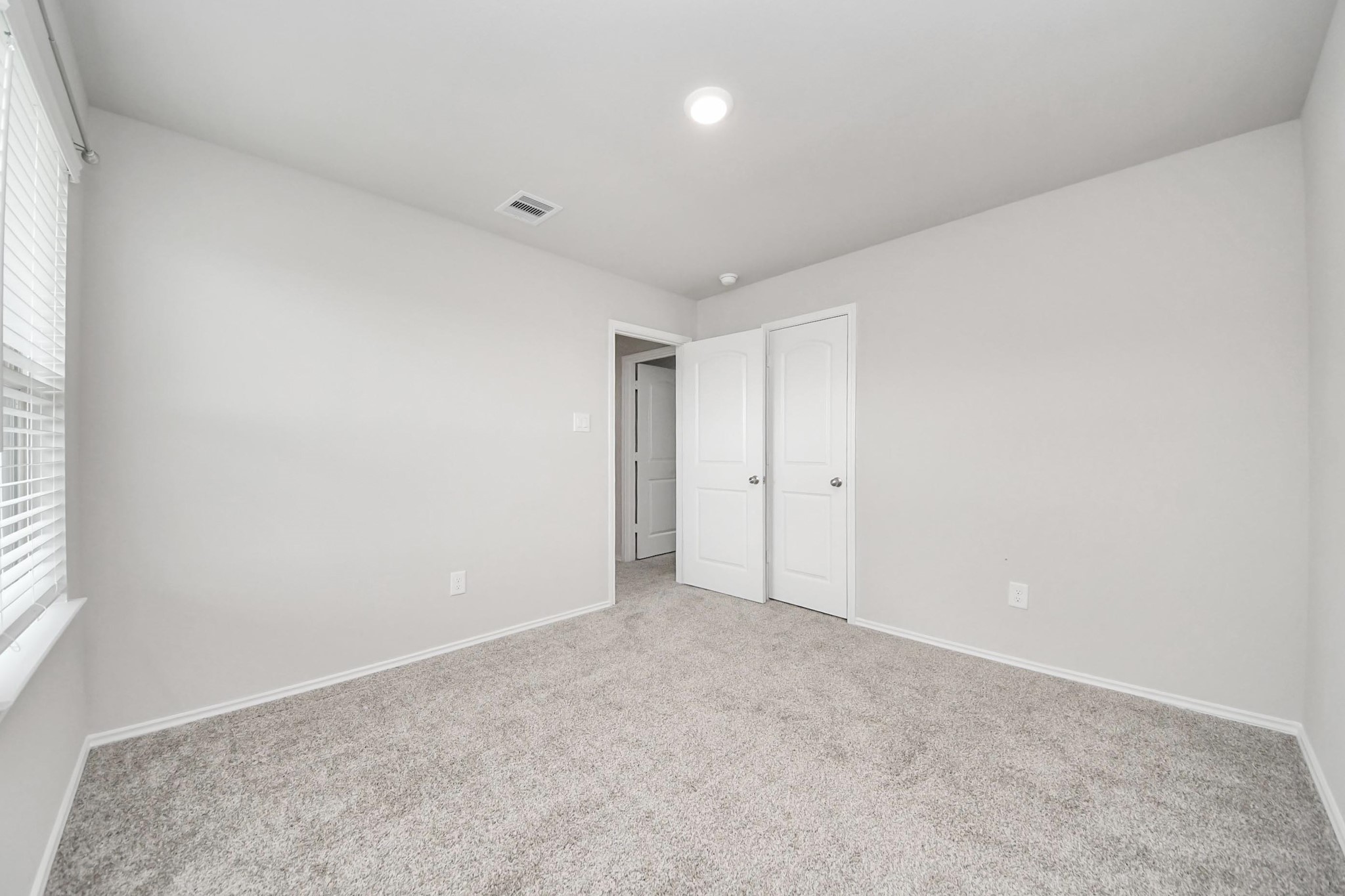2347 Pettingell Way Spring Spring, TX 77373 - Photo 20 of 41 Versatile empty room ideal for office, guest room, or flex space.