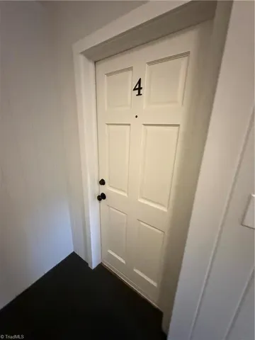 $875 | 2030 Craig Street, Unit 4, Winston-Salem, NC 27103