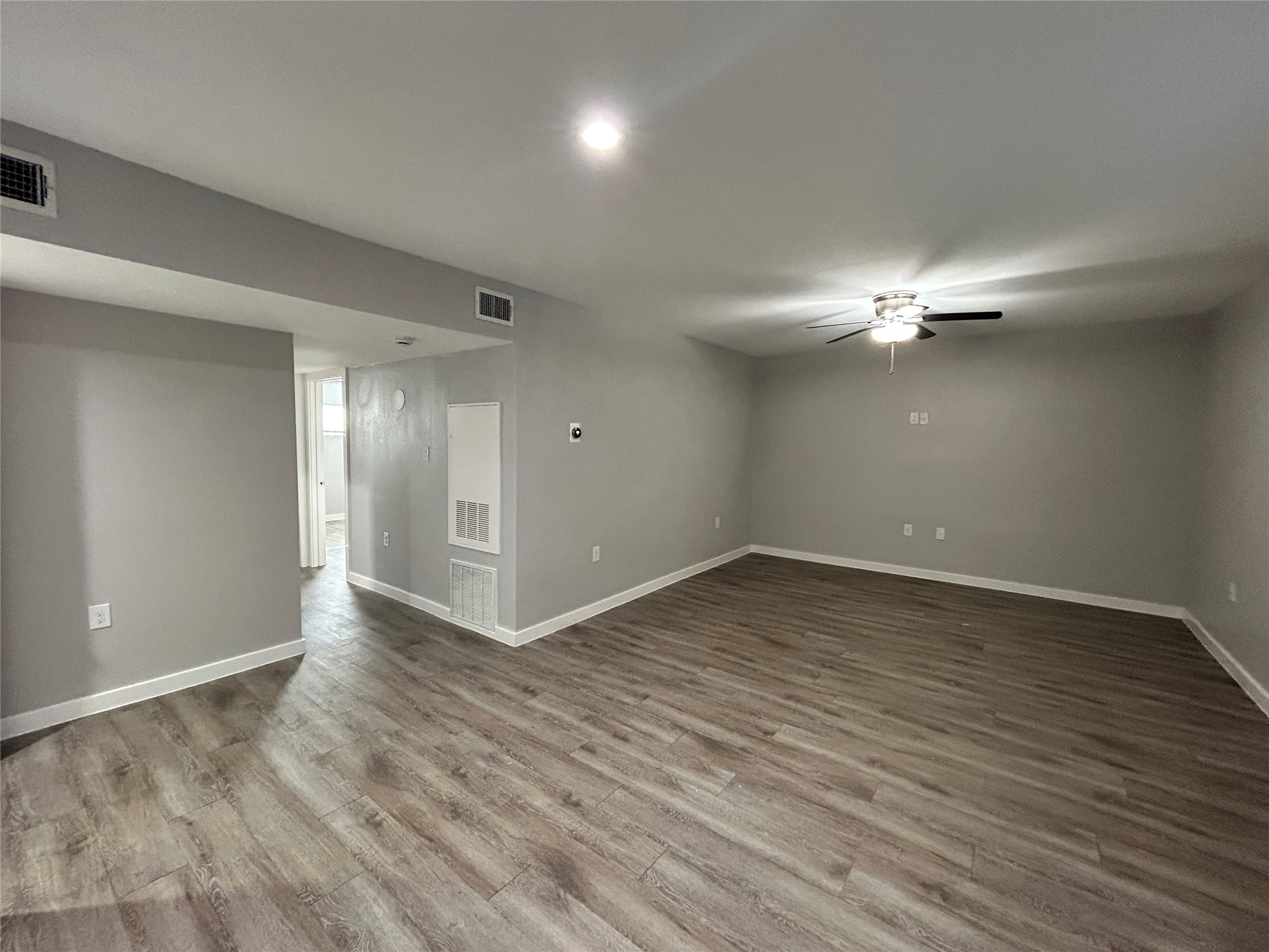 2810 Beauchamp Street, Unit 18 Houston, TX 77009 - Photo 9 of 16