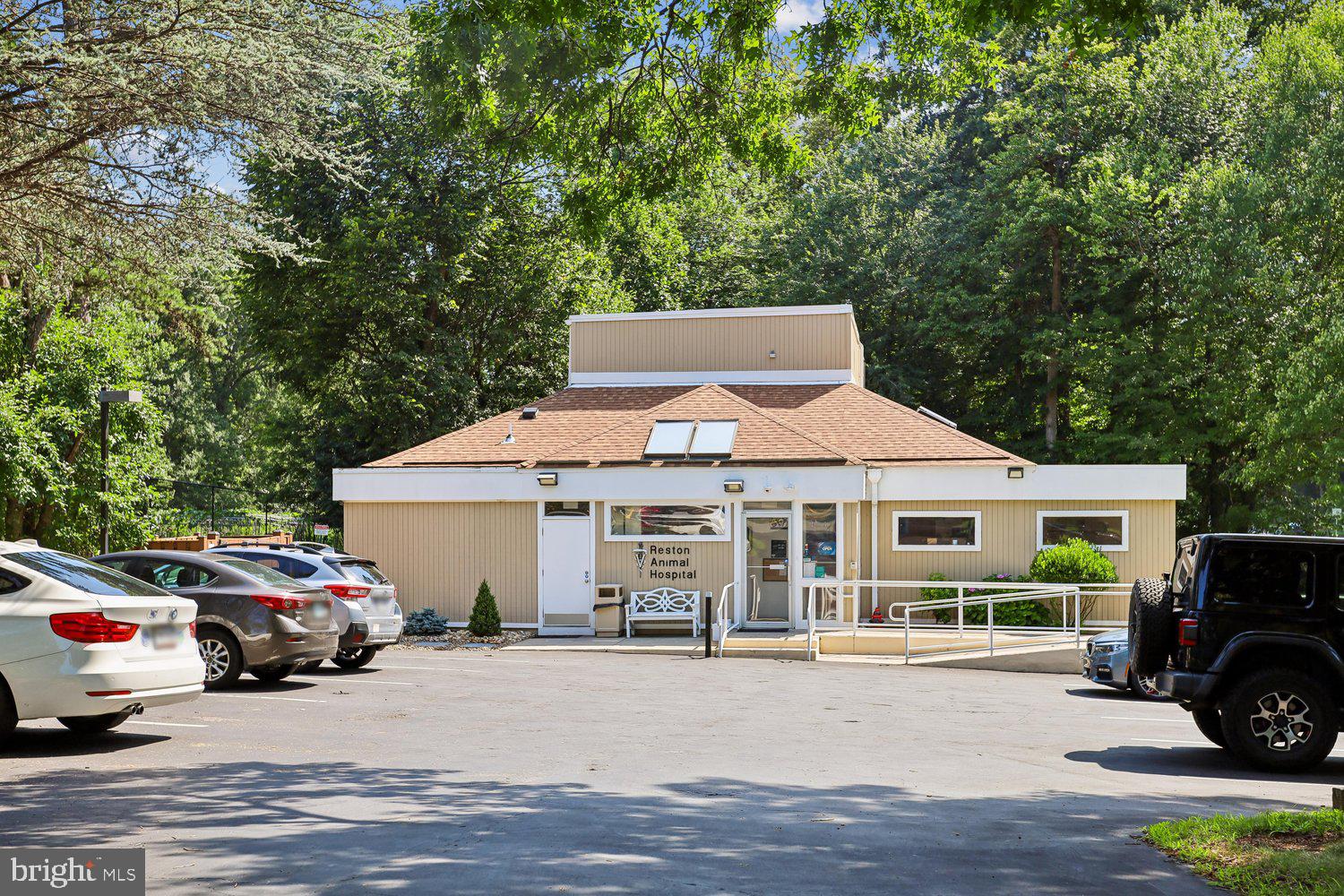 2403 Andorra Place Reston, VA 20191 - Photo 50 of 55 Reston Animal Hospital