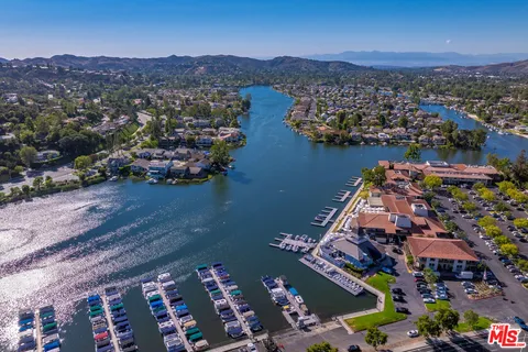 $5,500,000 | 3704 Capstan Circle, Westlake Village, CA 91361