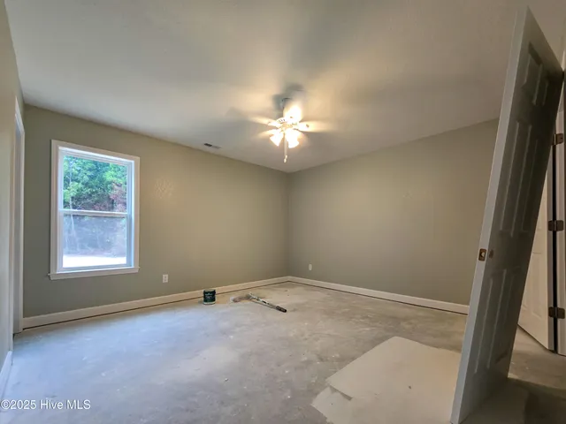 $2,250 | 106 Perth Drive, Elizabeth City, NC 27909