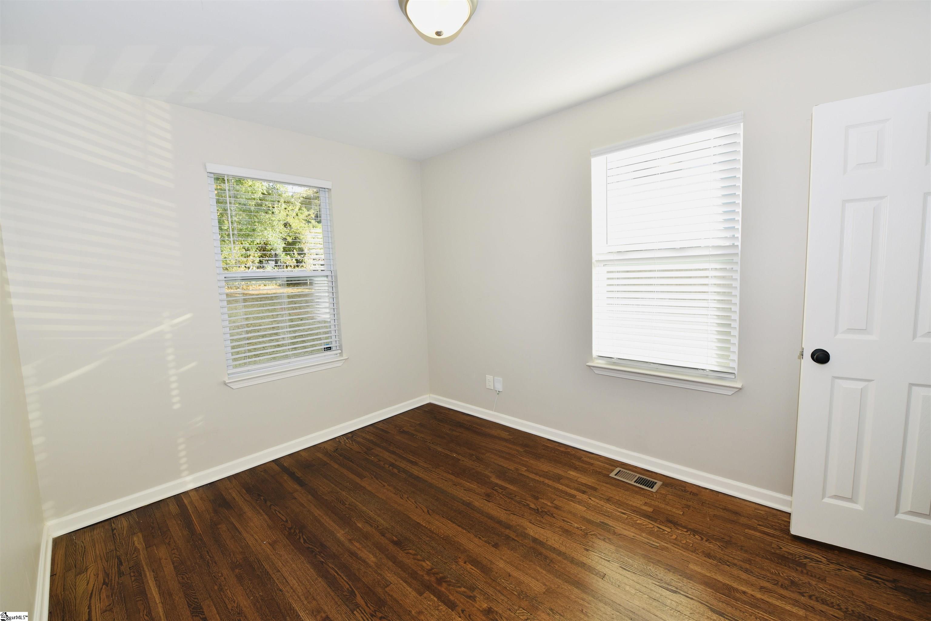 213 South Calhoun Street Greenville, SC 29601 - Photo 36 of 47