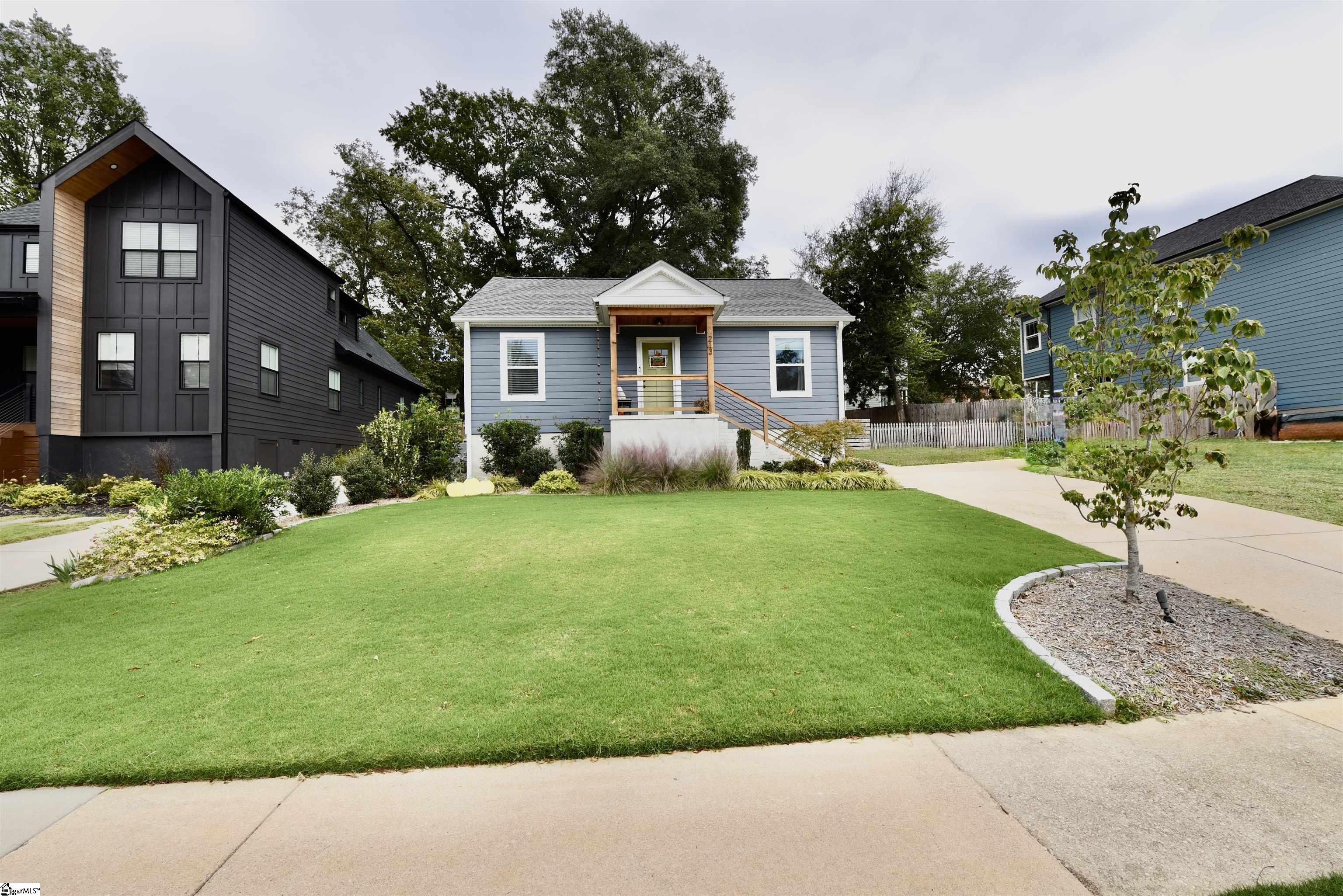 213 South Calhoun Street Greenville, SC 29601 - Photo 5 of 47