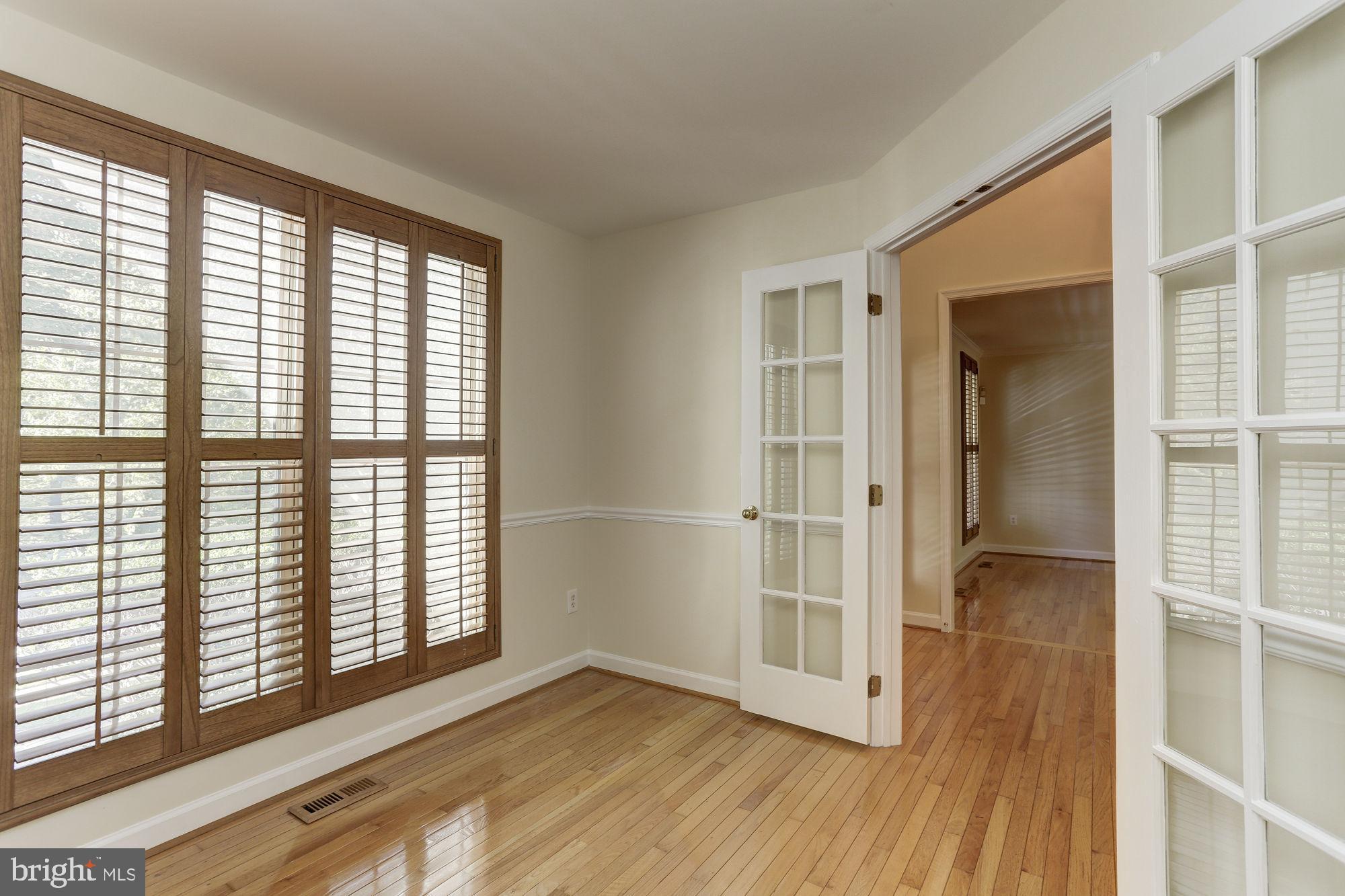 9514 Ridgeview Drive Columbia, MD 21046 - Photo 9 of 60 Gallery Image 9