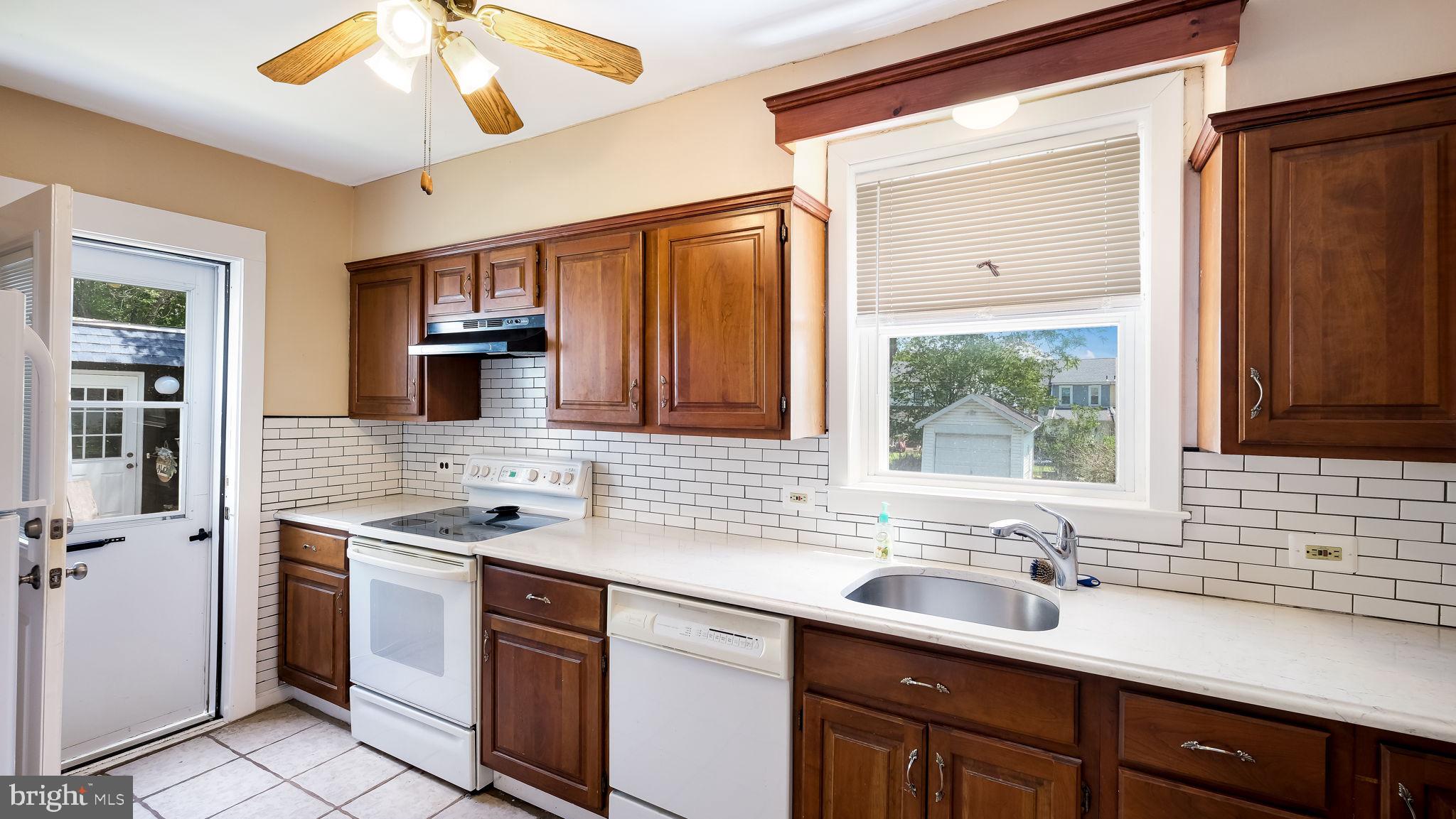 271 Ballymore Road Springfield, PA 19064 - Photo 12 of 21