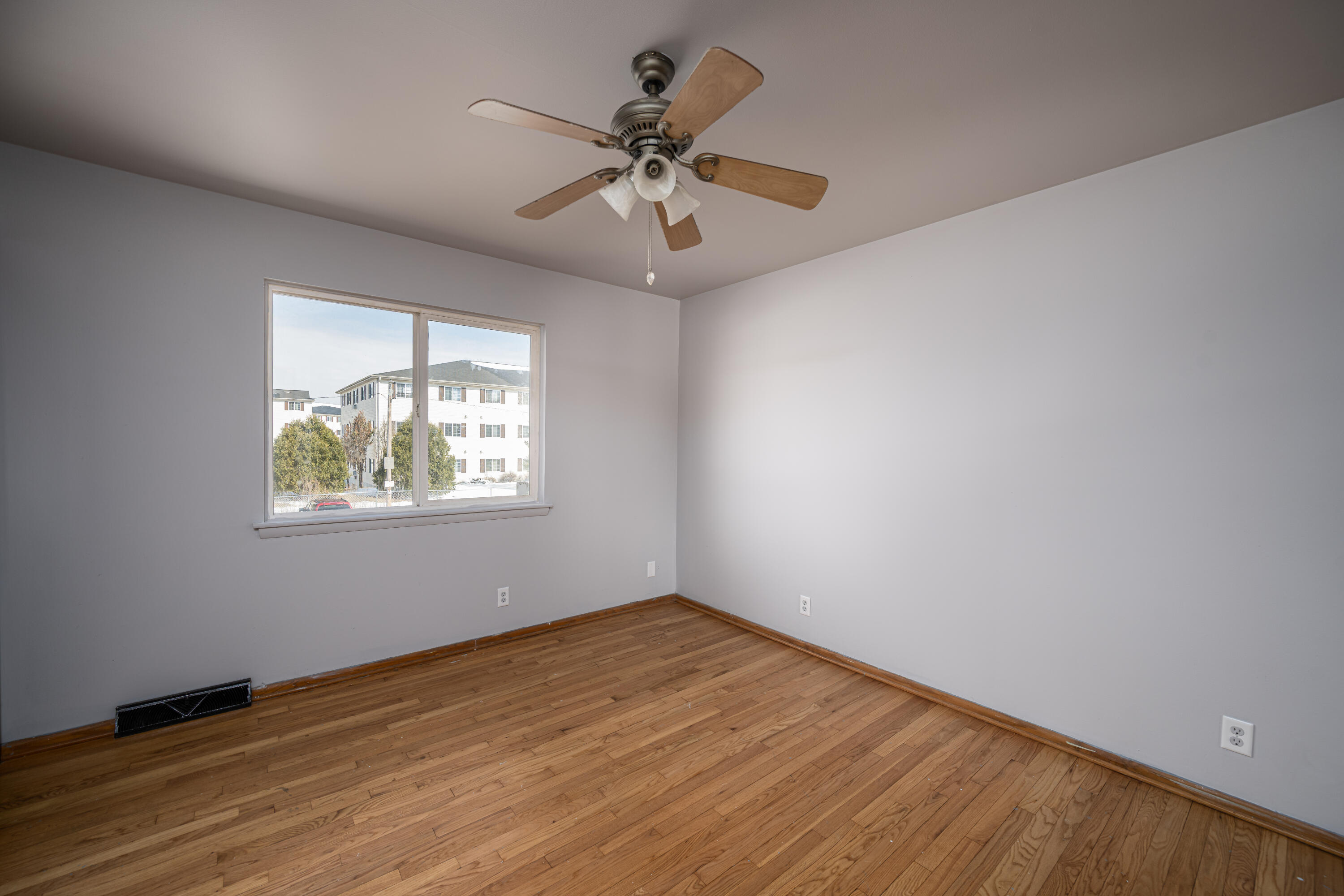 7841 North 60th Street, Unit B Milwaukee, WI 53223 - Photo 17 of 29 60th-15