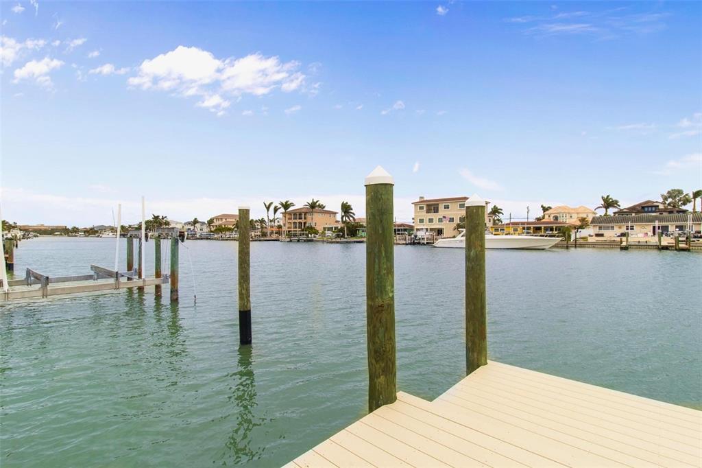 525 Lillian Drive Madeira Beach, FL 33708 - Photo 13 of 29