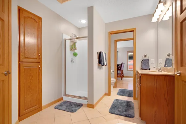 $550,000 | 6824 107th Avenue, Clear Lake, MN 55319