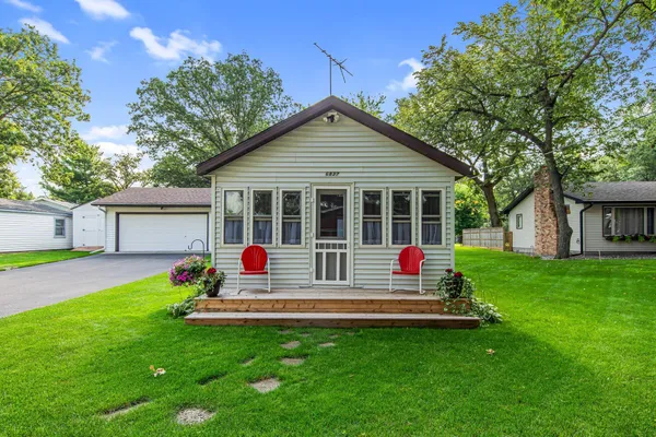 $550,000 | 6824 107th Avenue, Clear Lake, MN 55319