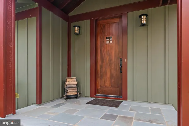 $1,998,000 | 397 Forelands Road, Annapolis, MD 21401