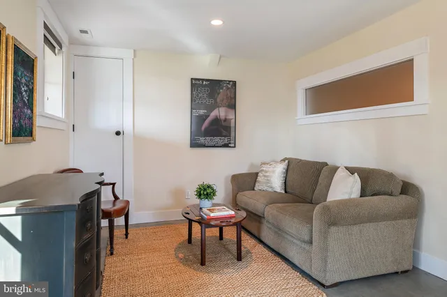 $1,998,000 | 397 Forelands Road, Annapolis, MD 21401