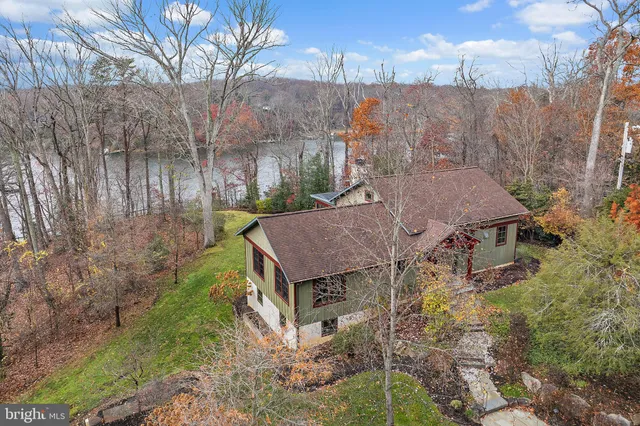 $1,998,000 | 397 Forelands Road, Annapolis, MD 21401