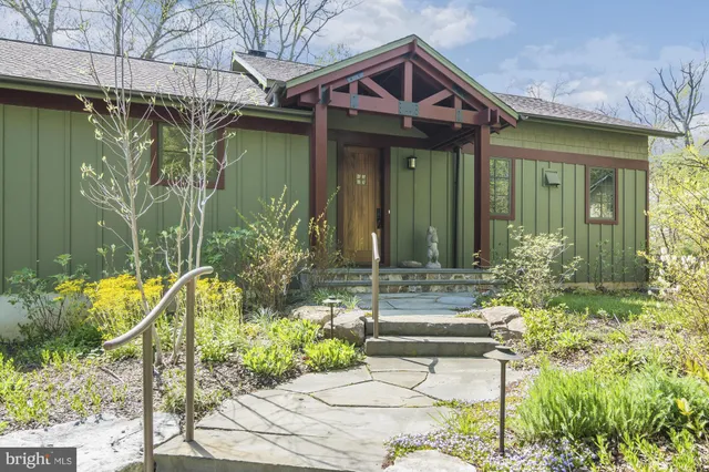 $1,998,000 | 397 Forelands Road, Annapolis, MD 21401