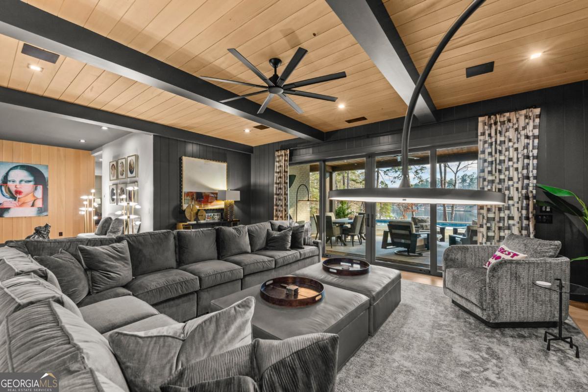 1131 Neary Ridge Greensboro, GA 30642 - Photo 45 of 72 a living room with furniture and a large window