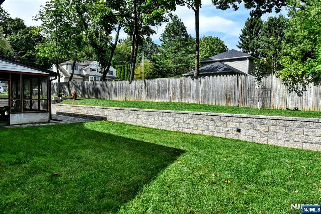 21 Branton Street Park Ridge, NJ 07656 - Photo 32 of 39 Gallery Image 32