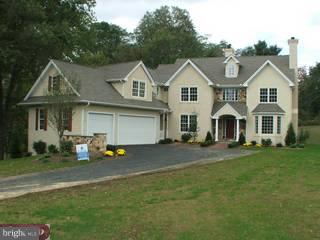 405 Mattrissa Ridge Media, PA 19063 - Photo 1 of 6