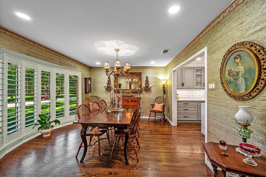 7240 Hunters Ridge Drive Dallas, TX 75248 - Photo 11 of 40
