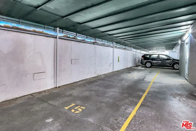 $3,250 | 2308 Schader Drive, Unit 202, Santa Monica, CA 90404