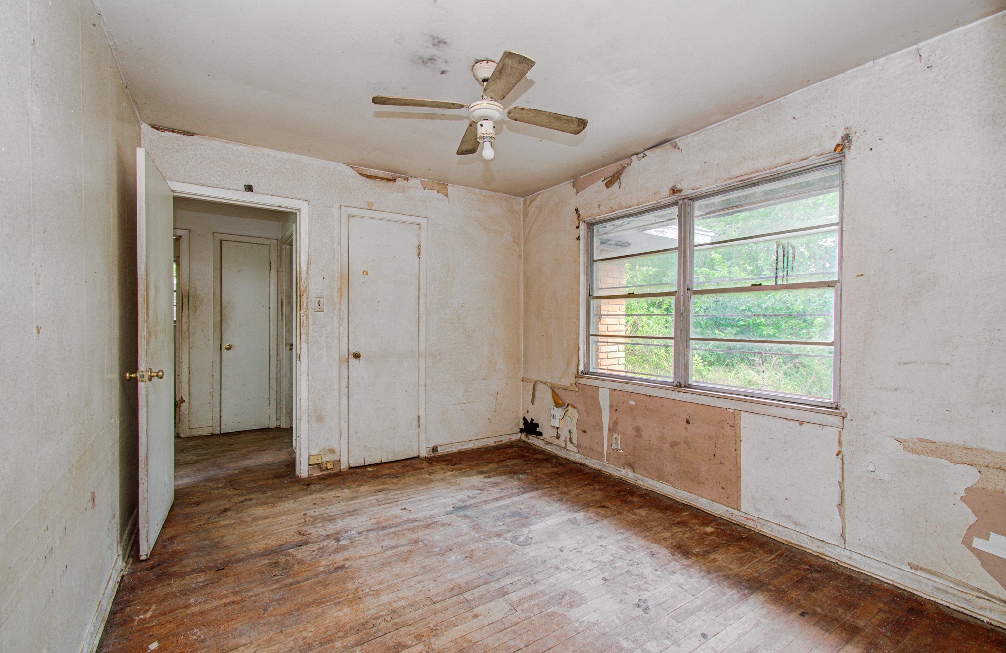 4110 Howcher Street Houston, TX 77047 - Photo 13 of 13 Bedroom 3