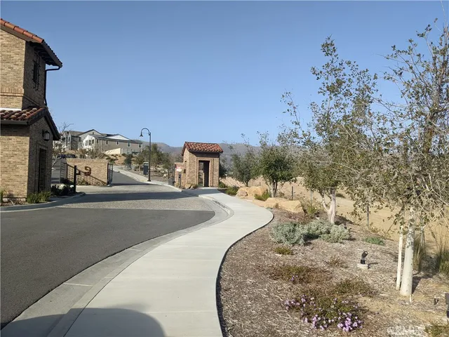 $7,500 | 61 Coya Trail, Chatsworth, CA 91311