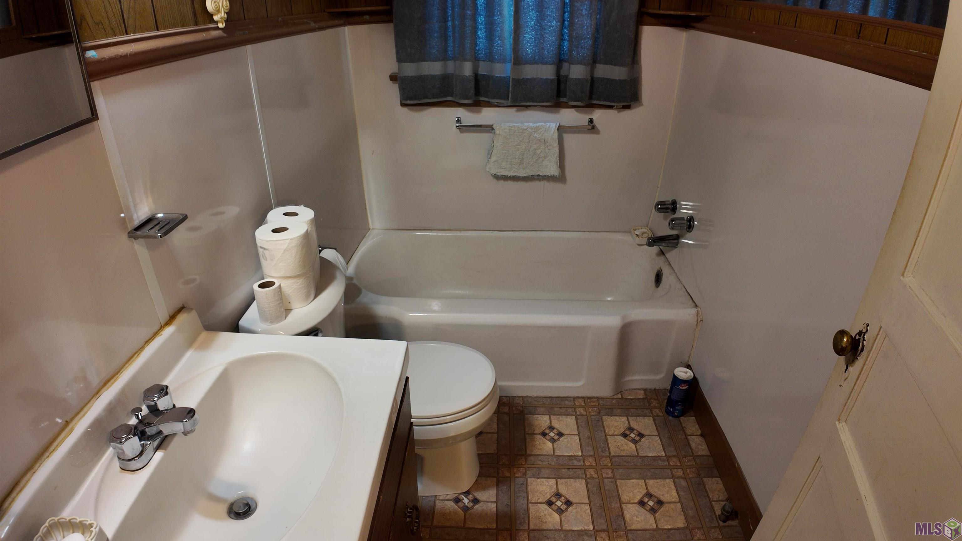 1225 Terrace Avenue Baton Rouge, LA 70802 - Photo 9 of 10 Gallery Image 9