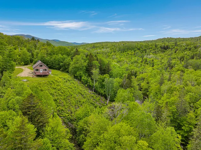 $345,000 | 131 Bateman Lane, Roxbury, ME 04275