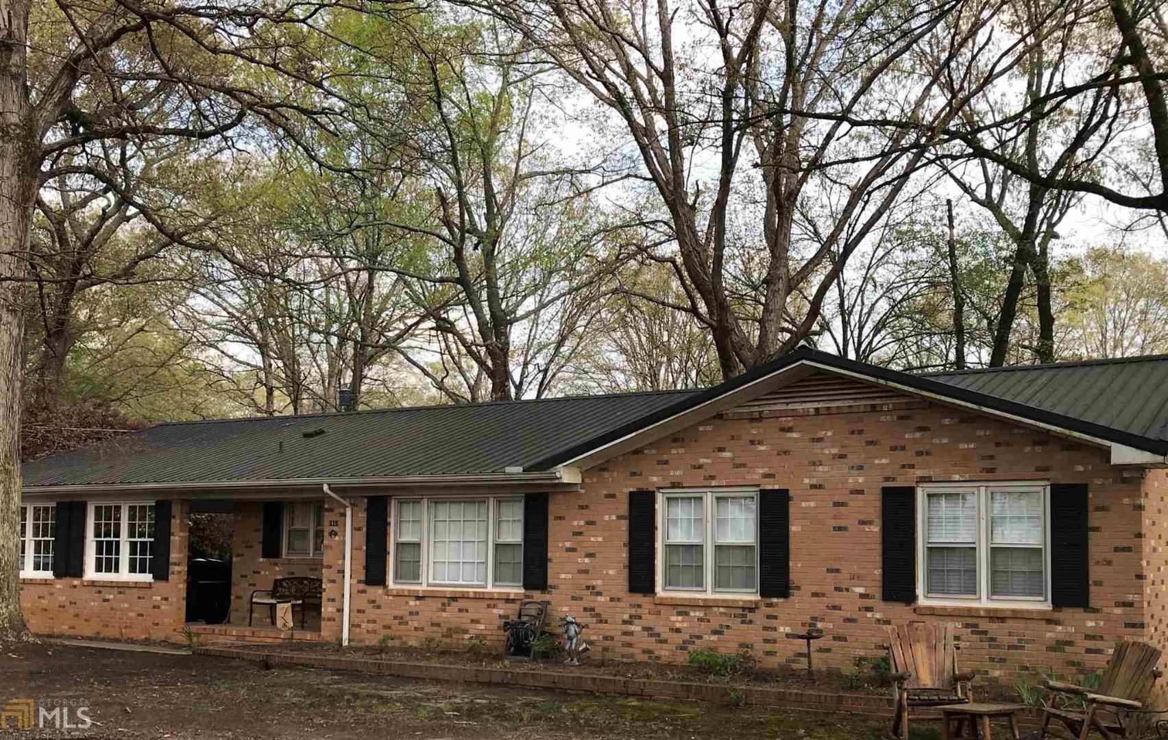 315 Westwood Road Commerce, GA 30529 - Photo 1 of 1 front view of a house