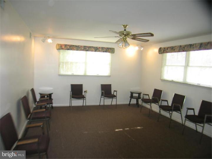 1647 Almonesson Road Deptford, NJ 08096 - Photo 19 of 22