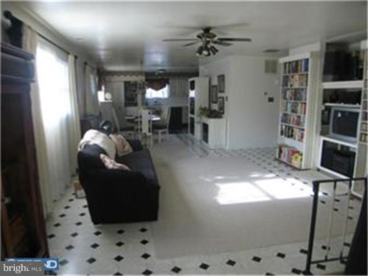 1647 Almonesson Road Deptford, NJ 08096 - Photo 3 of 22