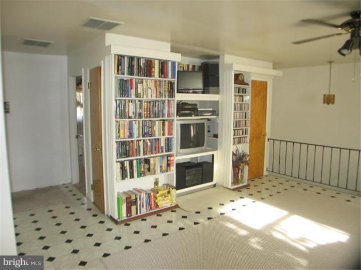 1647 Almonesson Road Deptford, NJ 08096 - Photo 6 of 22