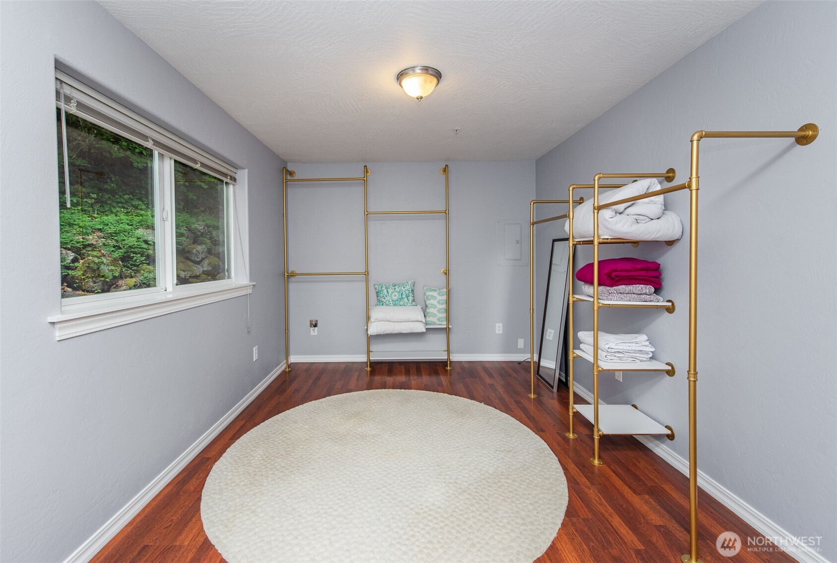 331 Maple Grove Road, Unit 2 Port Angeles, WA 98363 - Photo 10 of 39