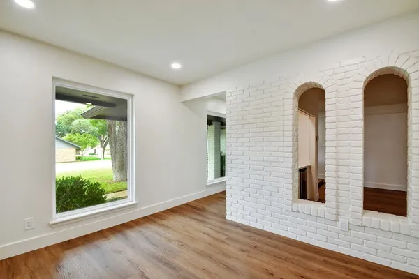 $3,100 | 4 Valley View Lane, New Braunfels, TX 78130