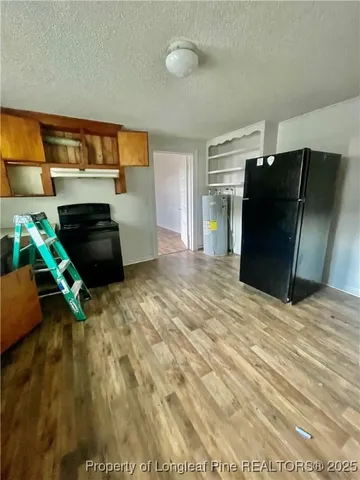 $850 | 401 South Clinton Avenue, Unit B, Dunn, NC 28334