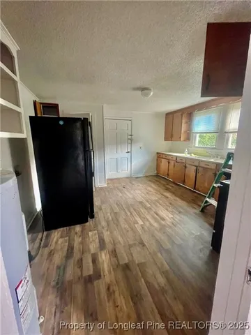 $850 | 401 South Clinton Avenue, Unit B, Dunn, NC 28334