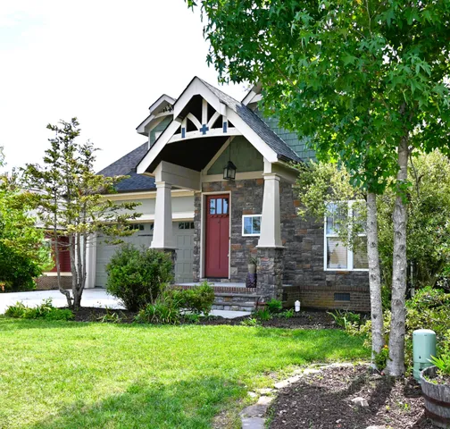 $405,000 | 10952 Prairie Lake Drive, Apison, TN 37302